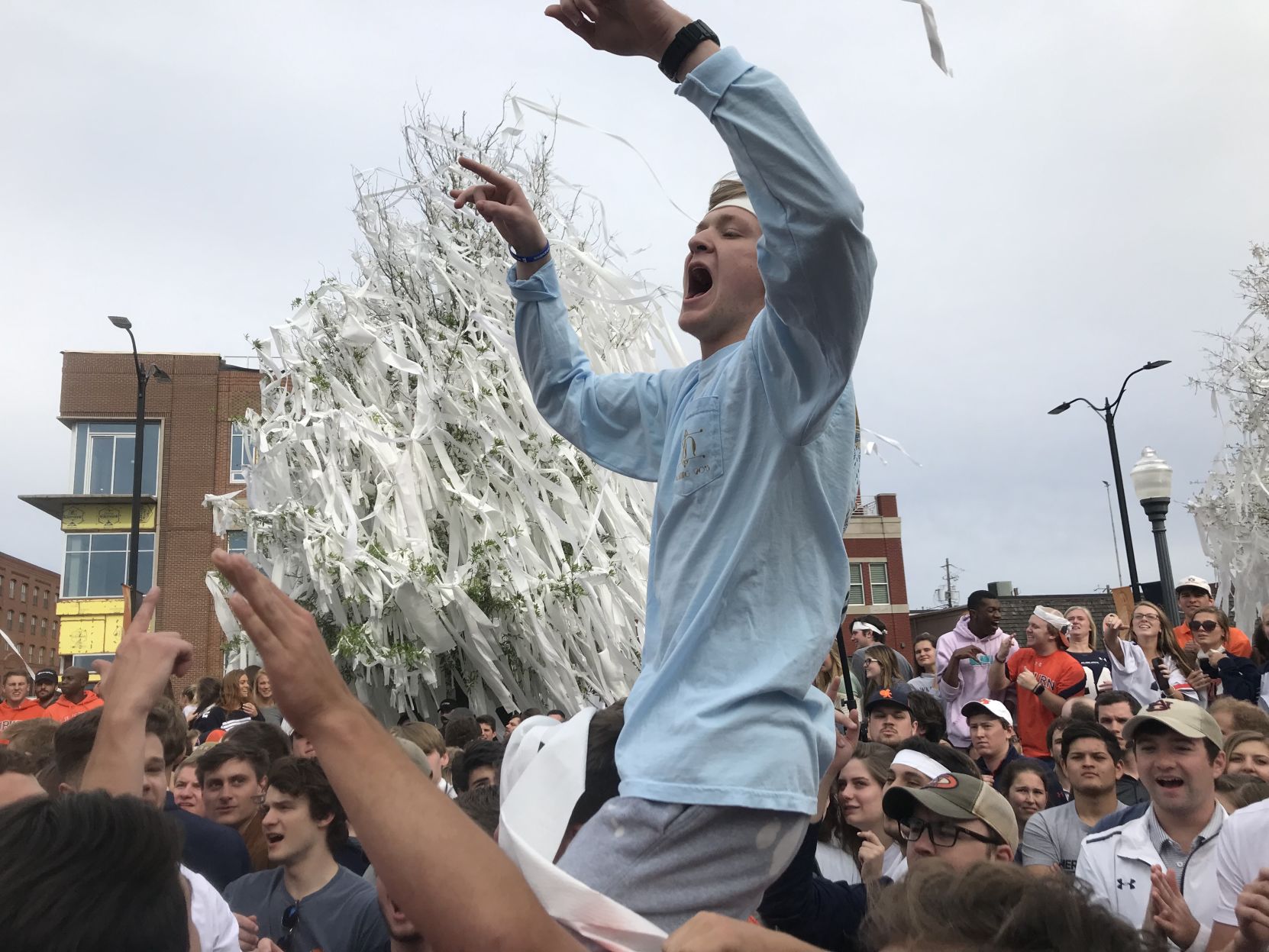 Auburn fans celebrate the Tigers' first Final Four appearance